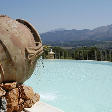Bosco D'Olmi Country House Sant'Andrea del Garigliano Dış mekan fotoğraf