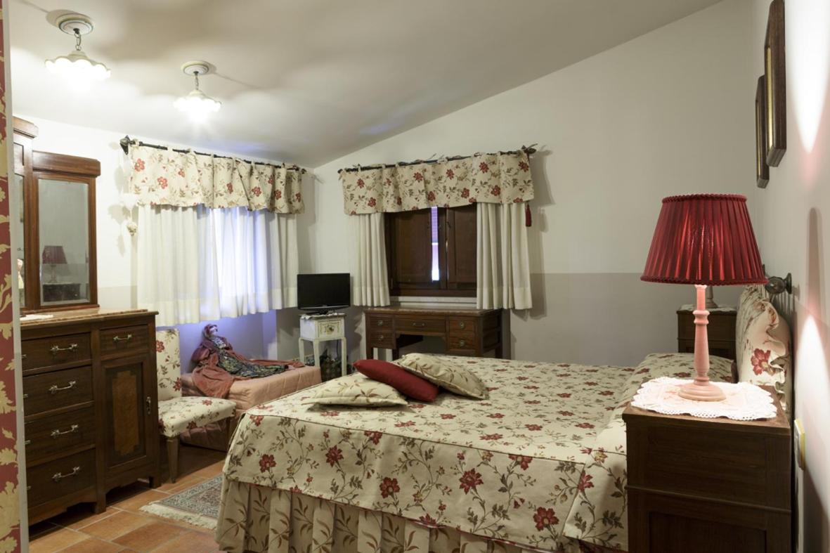 Bosco D'Olmi Country House Bed & Breakfast Sant'Andrea del Garigliano Dış mekan fotoğraf