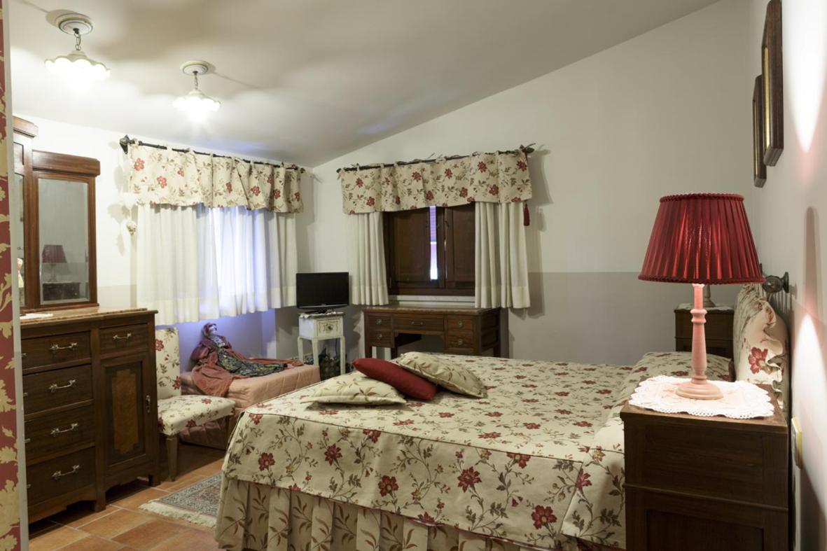 Bosco D'Olmi Country House Sant'Andrea del Garigliano Dış mekan fotoğraf
